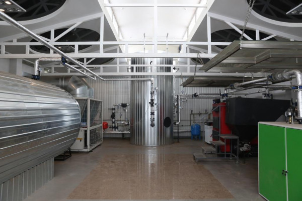 Комплекс зданий медицинского и отельного назначения в Киеве